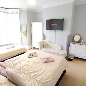 Family Room En Suite
